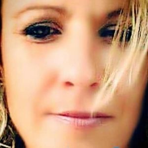 Meet your Posher, Chrissy